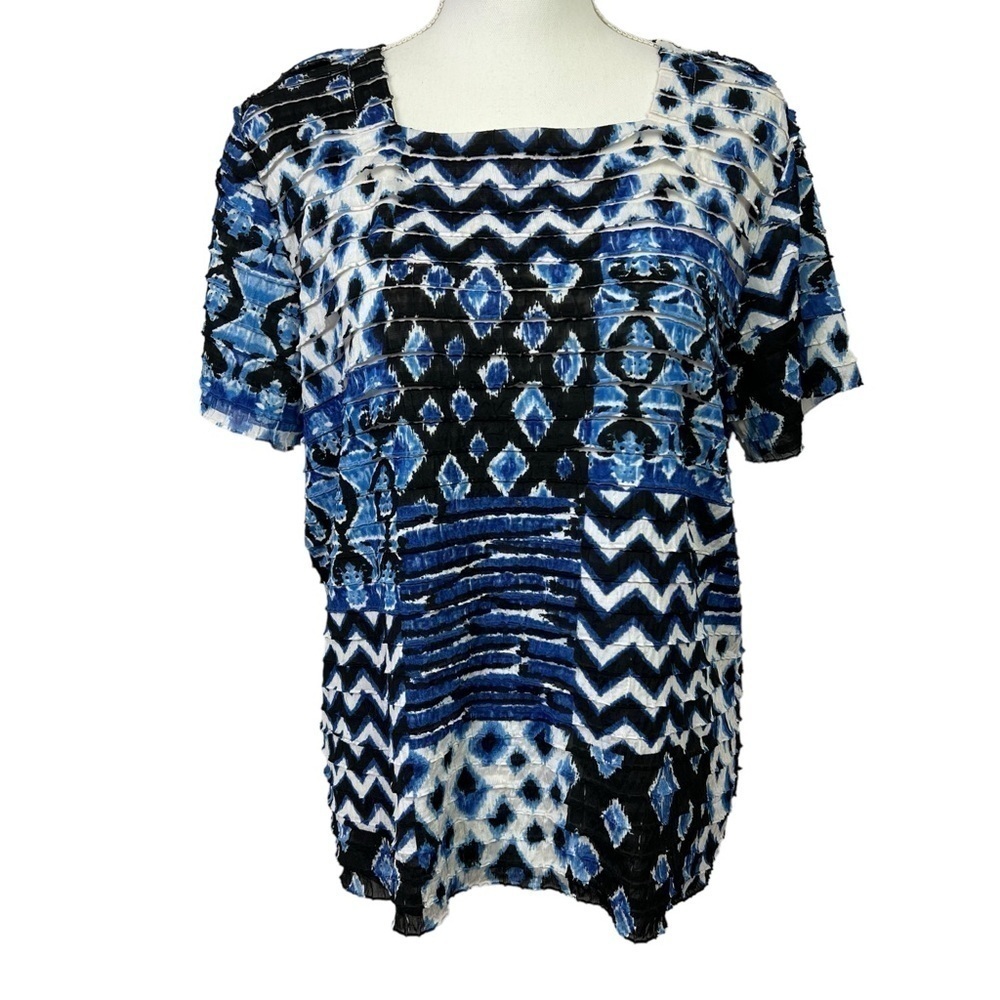Alfred Dunner Women’s Pullover Top Sz Medium Tiered Ruffles Multi Colors Stretch